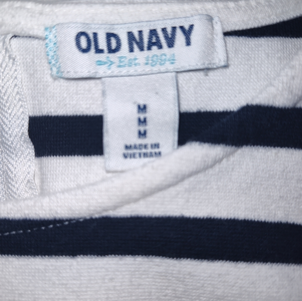 Old Navy Women's Sleeveless Striped Peplum Top Size Medium - Picture 6 of 6